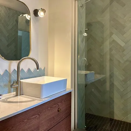 Chic Design - Family-friendly Apartment