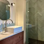 Chic Design - Family-friendly アパート