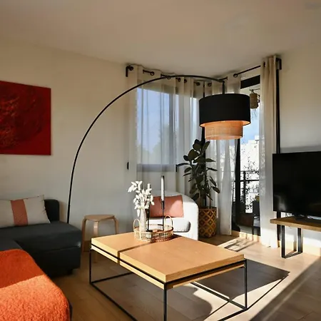 Chic Design - Family-friendly アパート